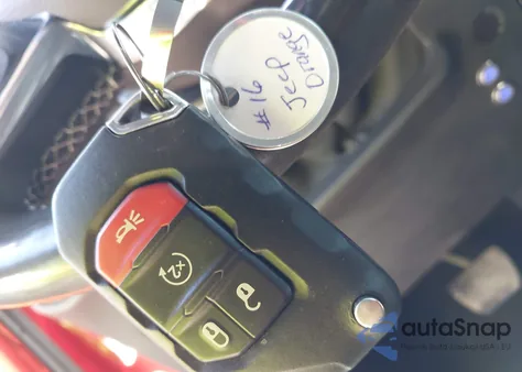 2019 Jeep Wrangler Unlimited Sahara 4X4 from USA, damaged, VIN 1C4HJXEG6KW661546